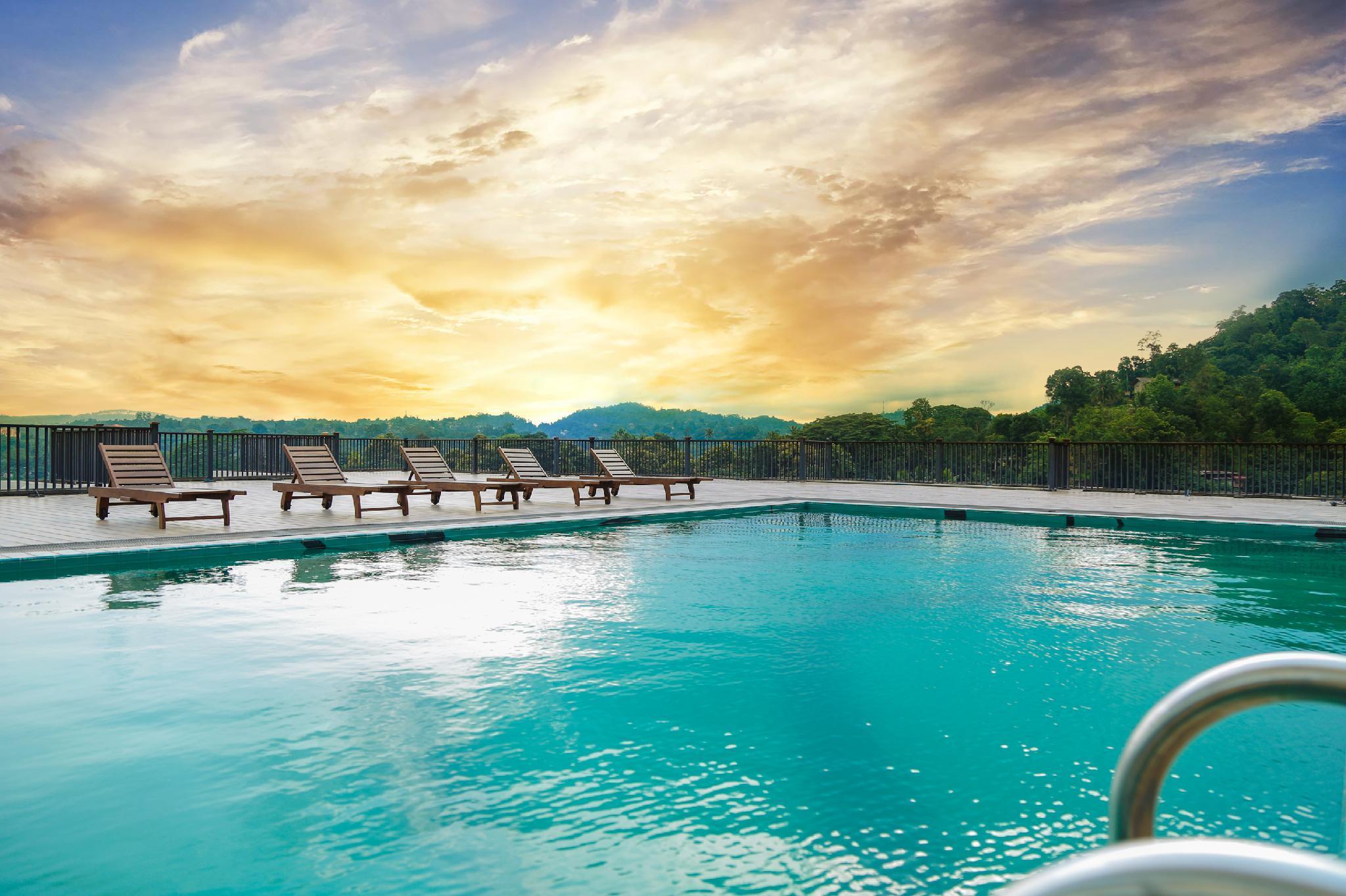 Oak Ray Regency Hotel Kandy Kültér fotó
